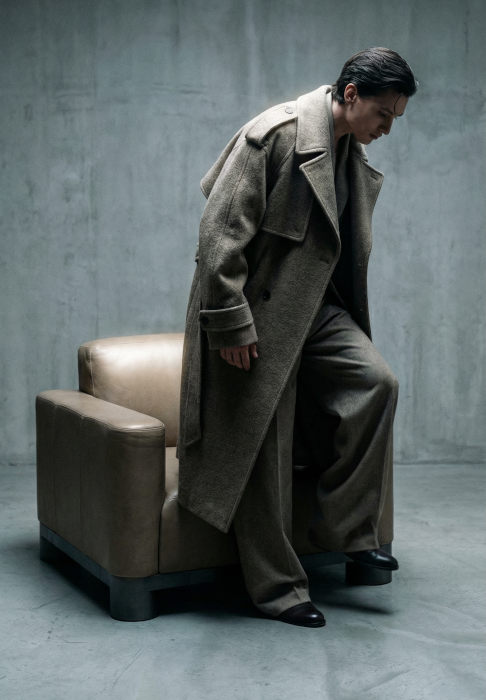 Bold Lounge Chair