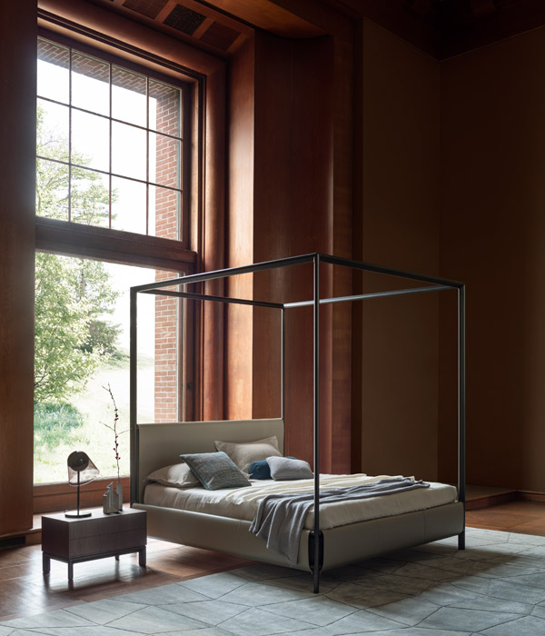Frame Bed Four Posters