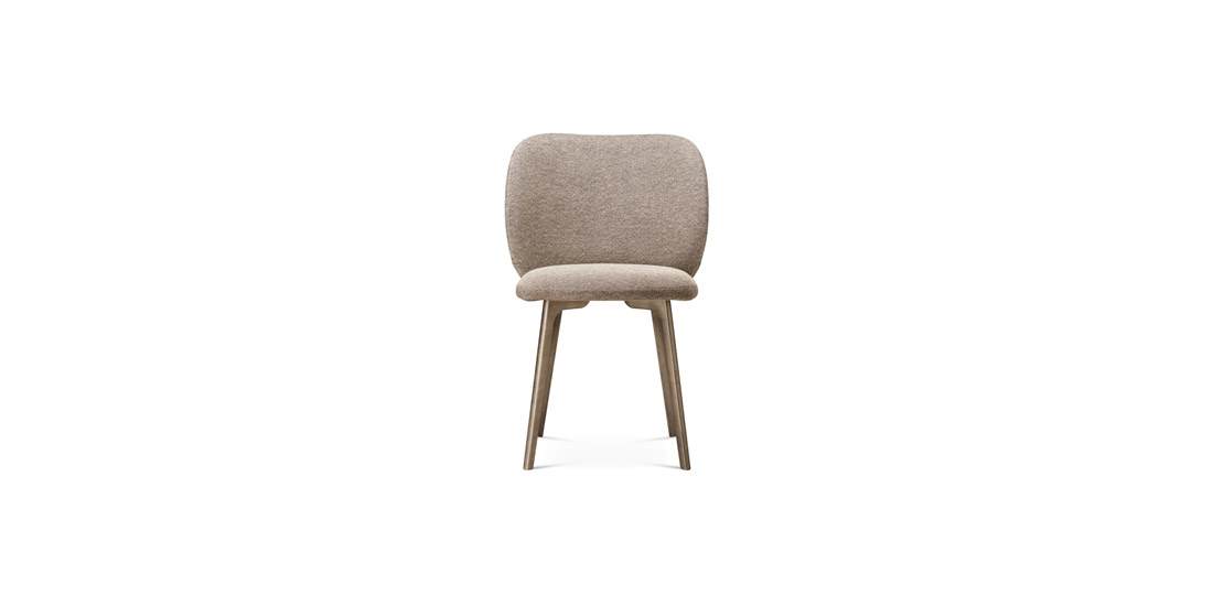 Hillary Chair