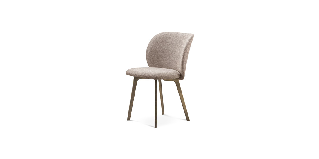 Hillary Chair