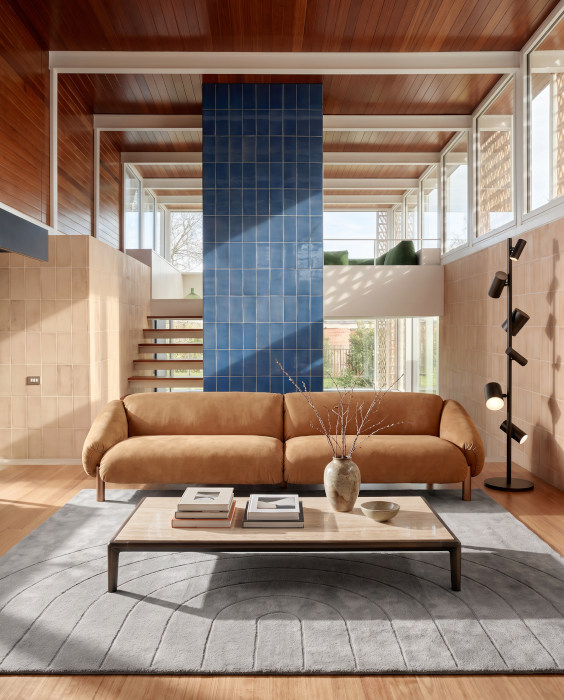 Flo Sofa