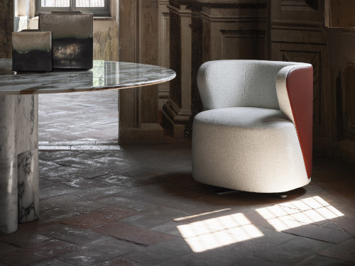 Tria Round Dining Table + Spritz Lounge Chair