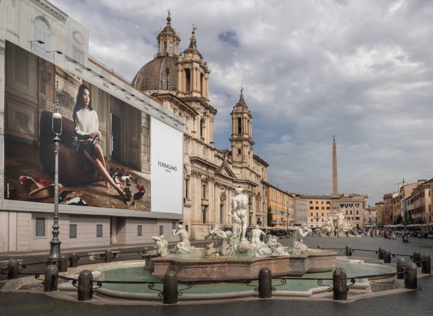 Ferragamo si unisce a Ghidini1961 nella campagna globale FW25