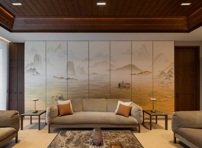 Ghidini1961 furnishes the living areas of an apartment designed by Artalenta